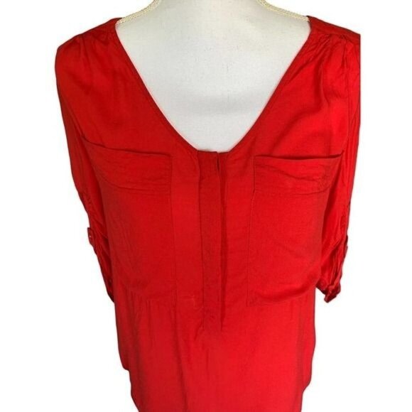 Anthropologie Maeve Top Size XSmall Red Tab Roll 3/4 Sleeve Hi Lo Hemline - Picture 9 of 9